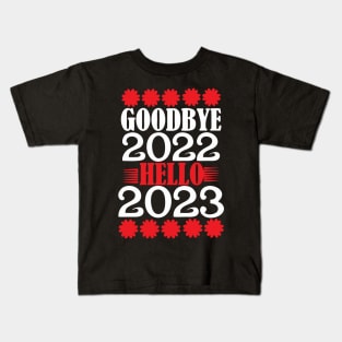 HAVE A MERRY CHRISTMAS - HAPPY NEW YEAR 2023 Kids T-Shirt